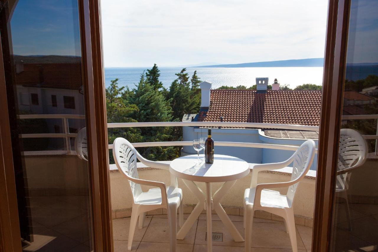 Apartman Vjekoslav Krk Town Exterior photo
