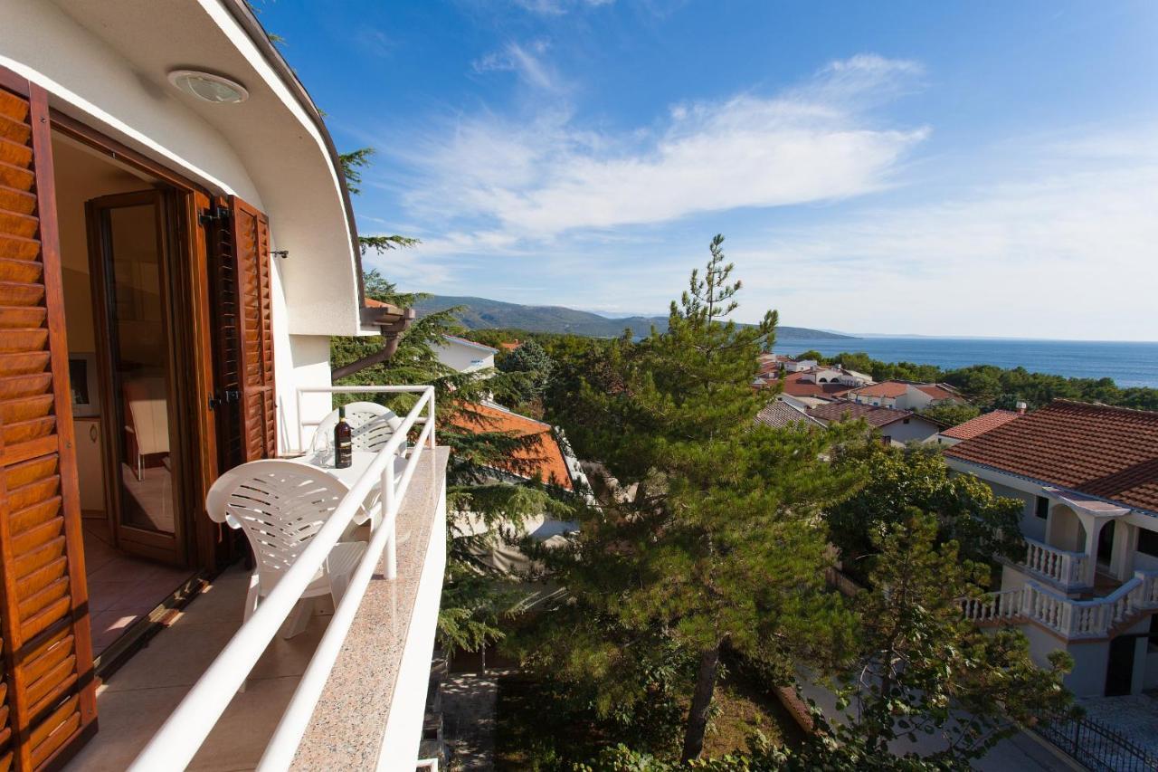 Apartman Vjekoslav Krk Town Exterior photo