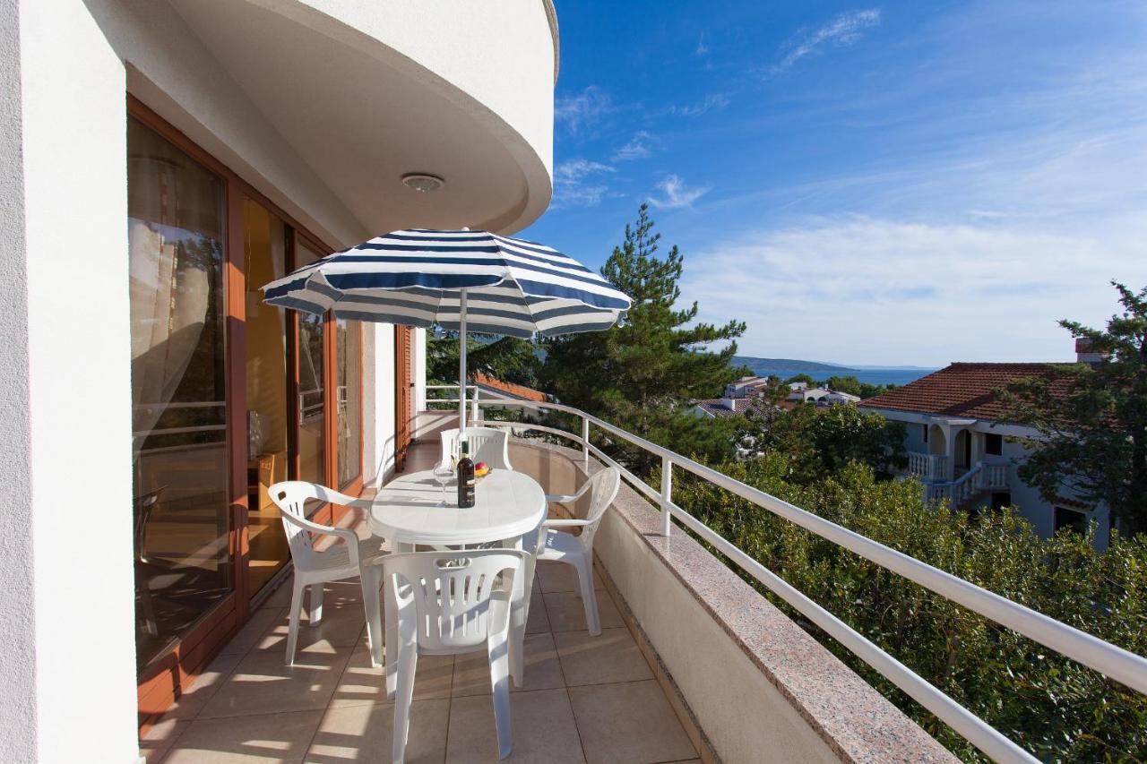 Apartman Vjekoslav Krk Town Exterior photo
